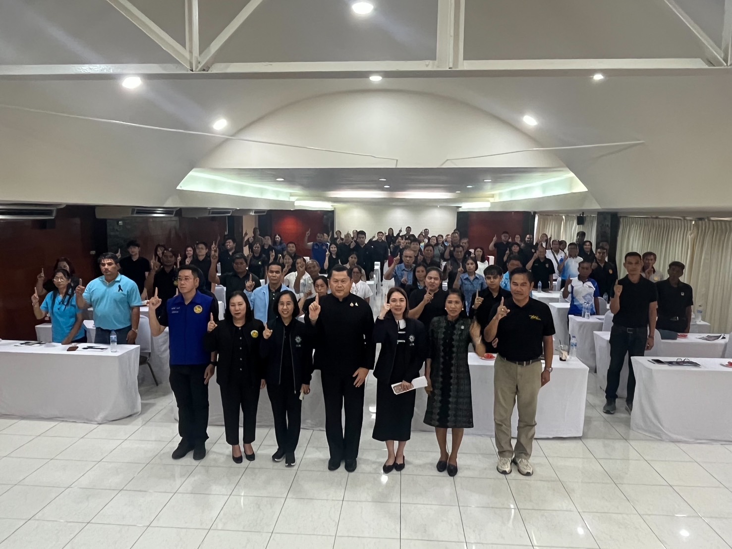 อำเภอชัยบาดาล โดยสำนักงานพัฒนาชุมชนอำเภอชัยบาดาล เข้าร่วมโครงการประชุมเชิงปฏิบัติการขับเคลื่อนการดำเนินงาน "ก้าวชัด เก้าชนะ" ในพื้นที่ ปปส.ภ.1 ประจำปีงบประมาณ พ.ศ. 2569 รุ่นที่ 9 จังหวัดลพบุรี