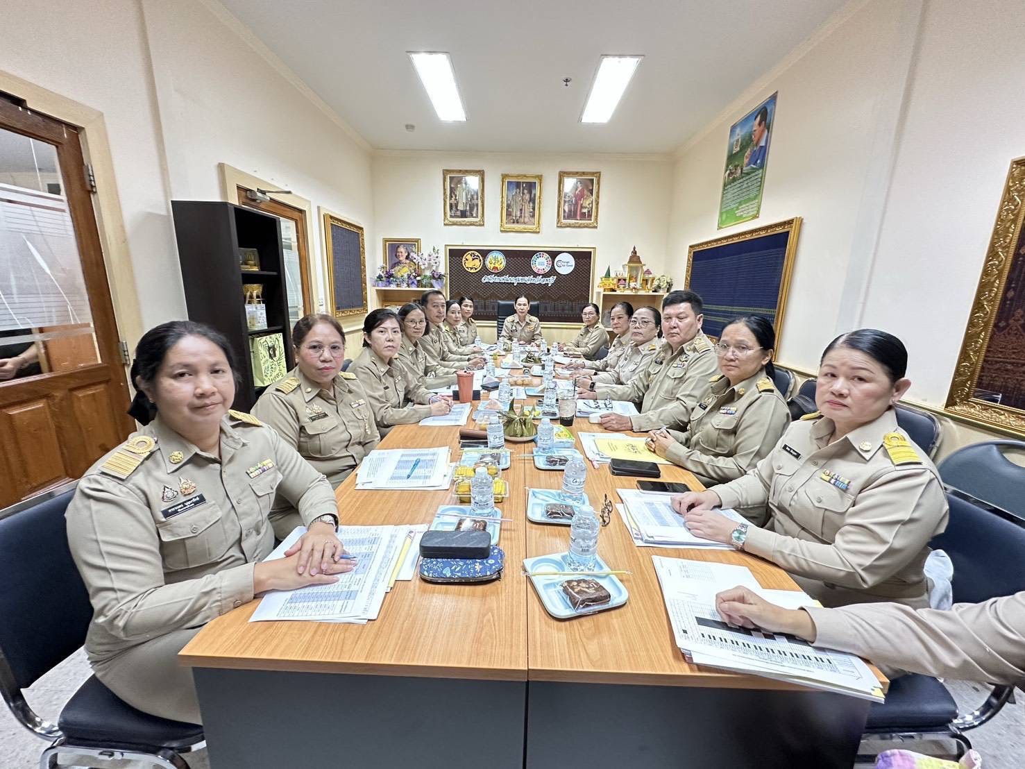 อำเภอชัยบาดาล โดยสำนักงานพัฒนาชุมชนอำเภอชัยบาดาล เข้าร่วมประชุมพัฒนาการอำเภอ ประจำเดือนมิถุนายน 2569 พร้อมขับเคลื่อนงานตามนโยบายกระทรวงมหาดไทยและภารกิจสำคัญของกรมการพัฒนาชุมชน